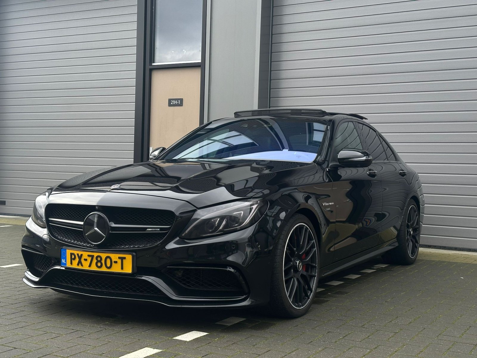 Mercedes c63S Amg