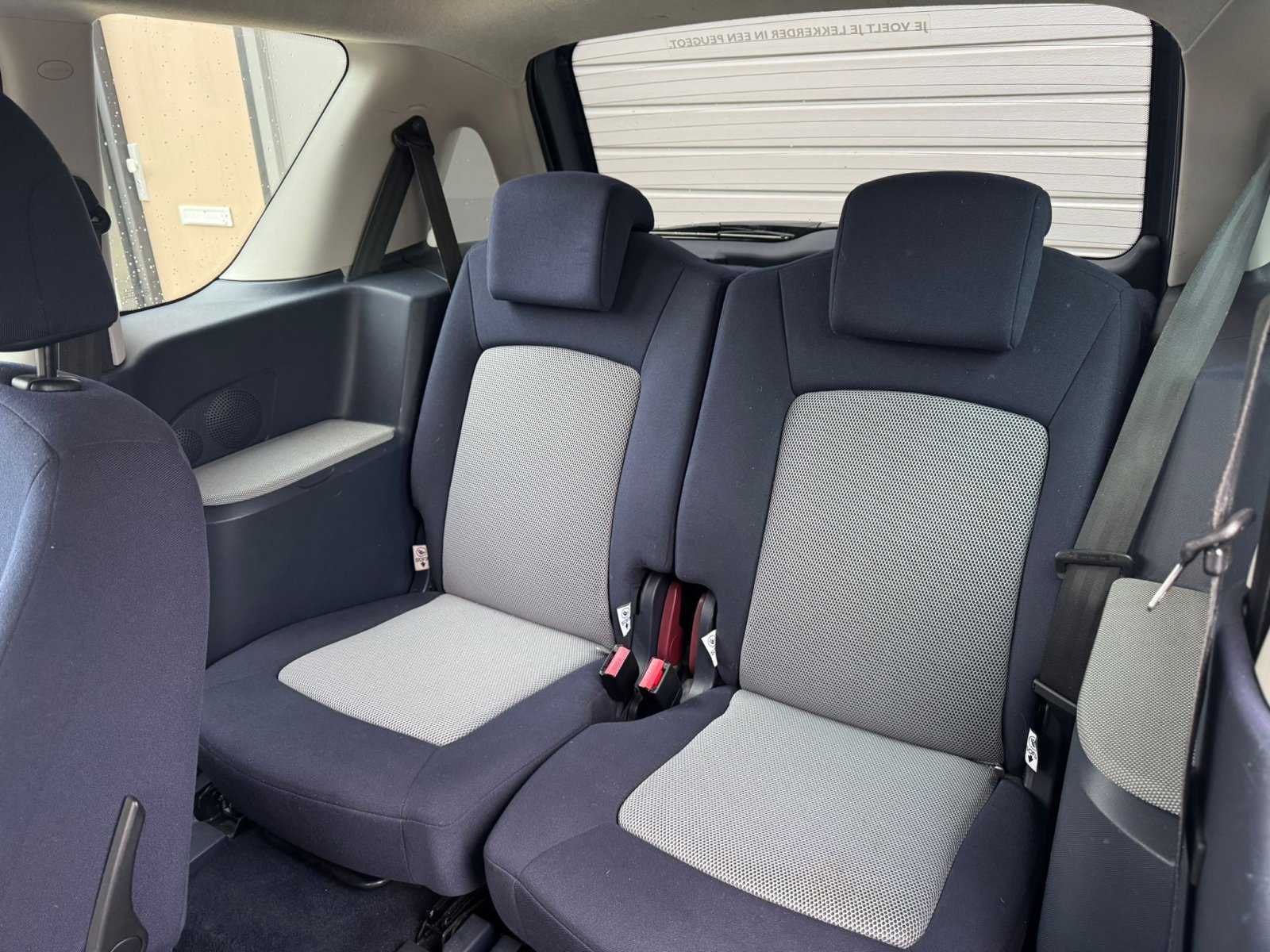 Peugeot 1007 1.4 75 PK Automaat Elek ramen Elek deuren Airco