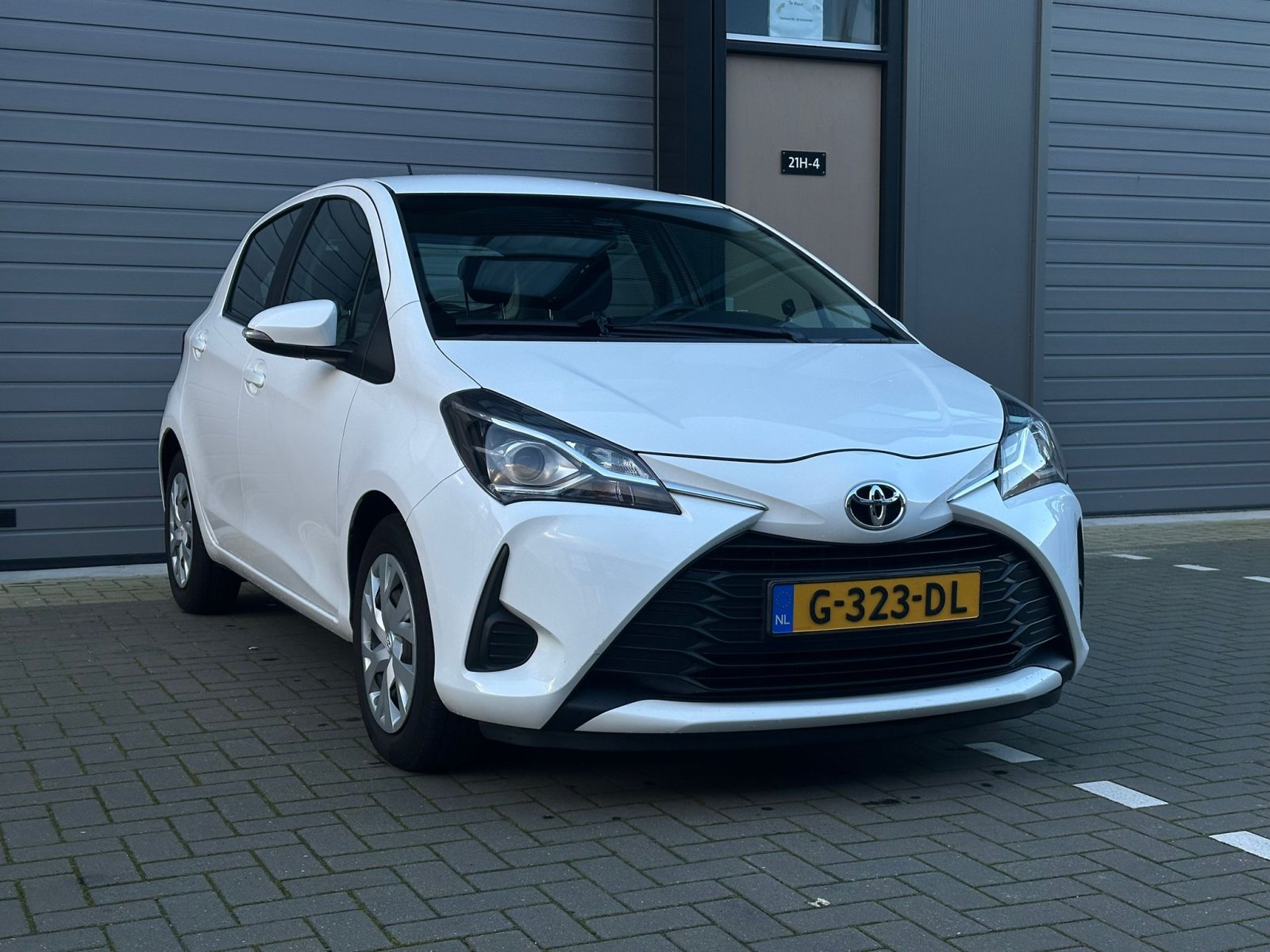 Toyota Yaris 1.0 VVT-i Comfort Elek ramen Airco Navi Camera