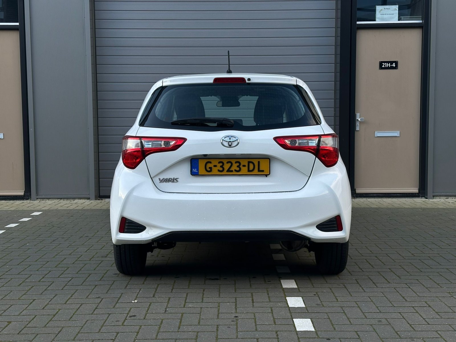 Toyota Yaris 1.0 VVT-i Comfort Elek ramen Airco Navi Camera