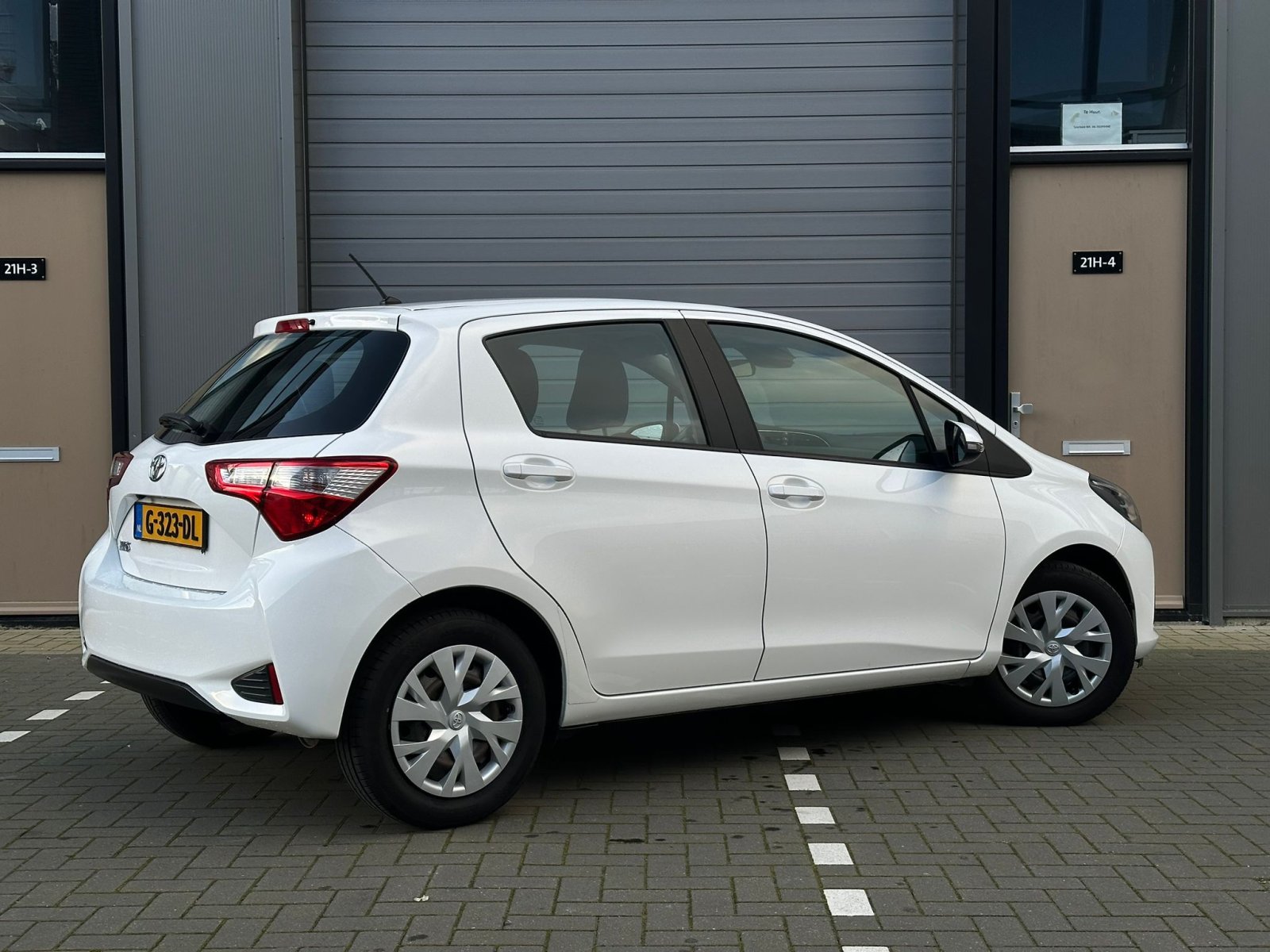 Toyota Yaris 1.0 VVT-i Comfort Elek ramen Airco Navi Camera