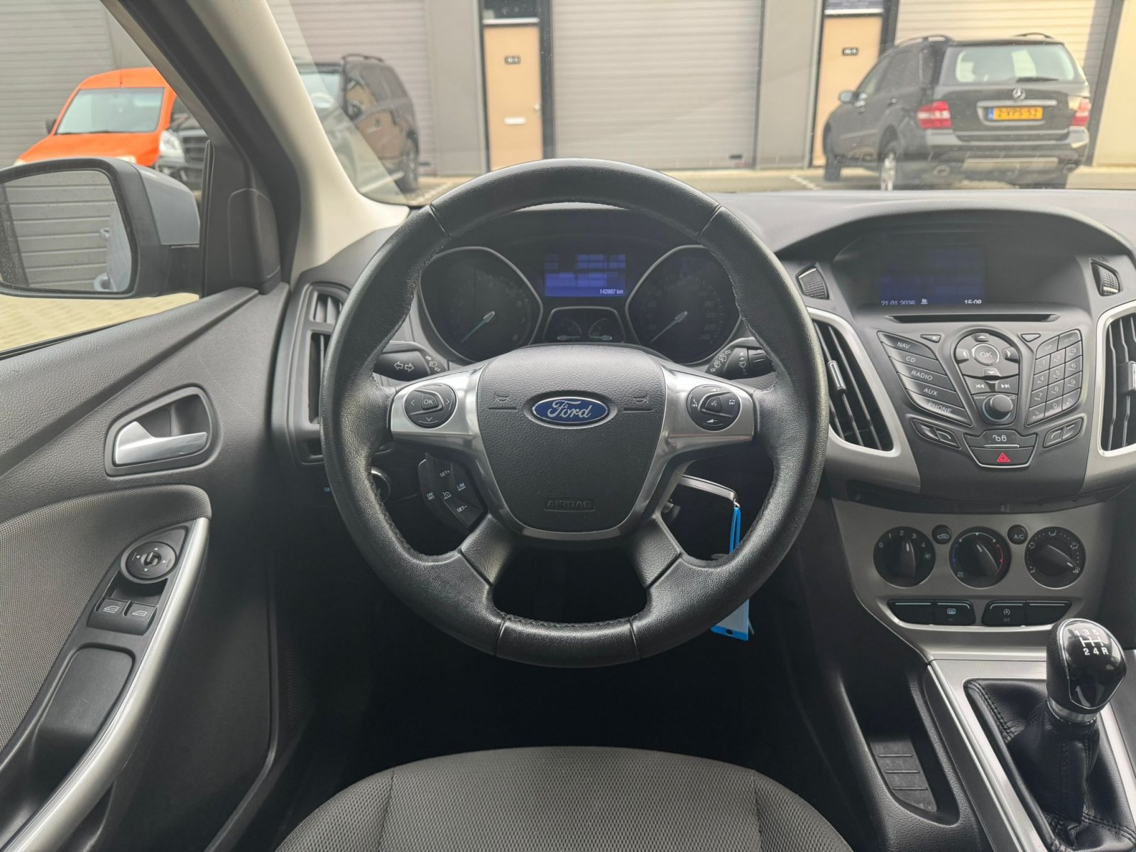 Ford Focus Wagon / Airco / Cruise / Sensoren / Navi