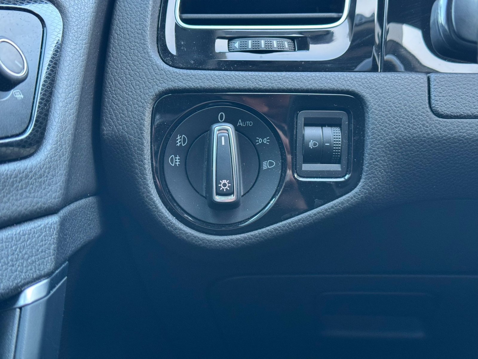 Volkswagen Golf Variant 1.4 TSI Pano / TrekH / Stoel / LMV