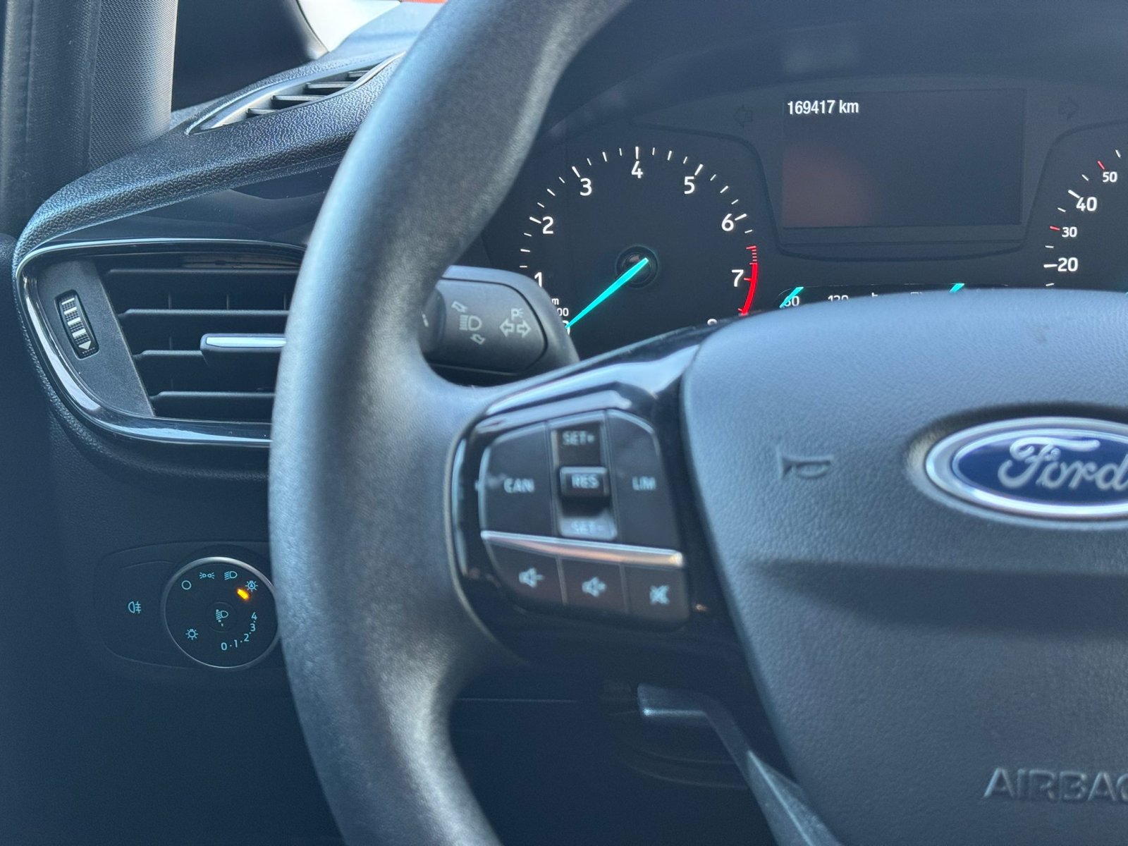 Ford Fiesta 1,1 Trend / Lane / navi / LMV / Dealer