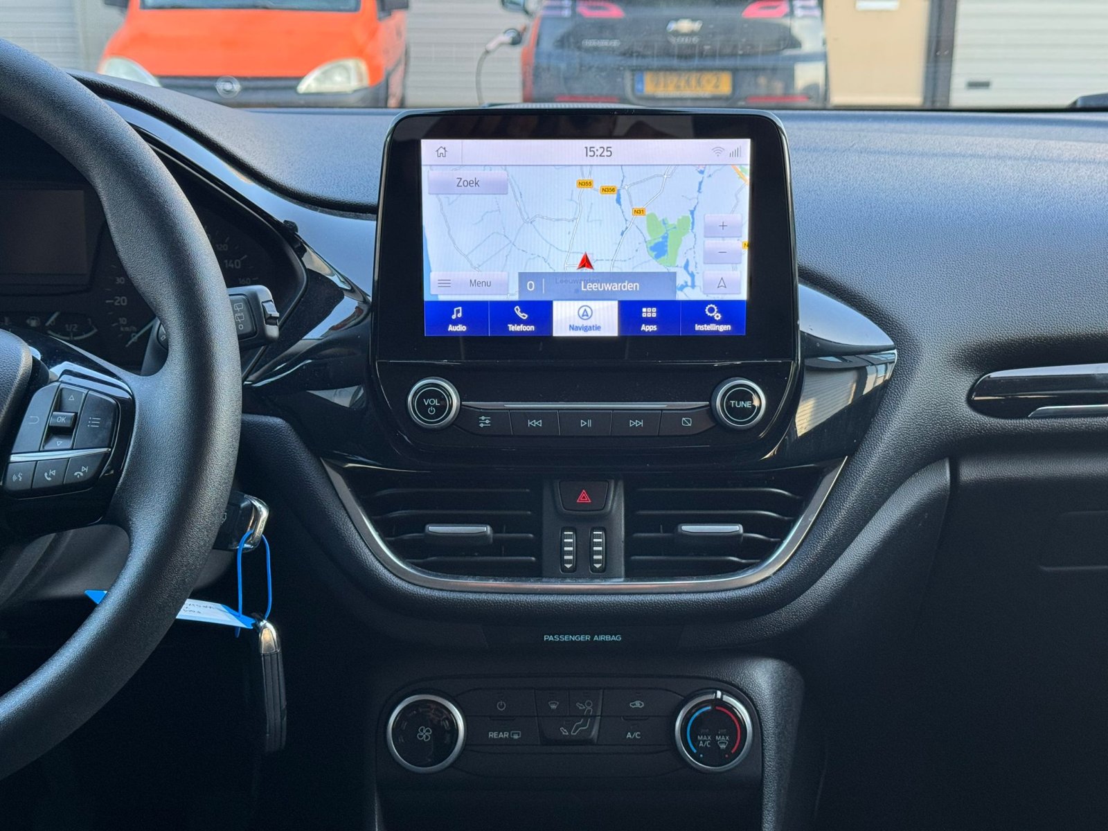 Ford Fiesta 1,1 Trend / Lane / navi / LMV / Dealer