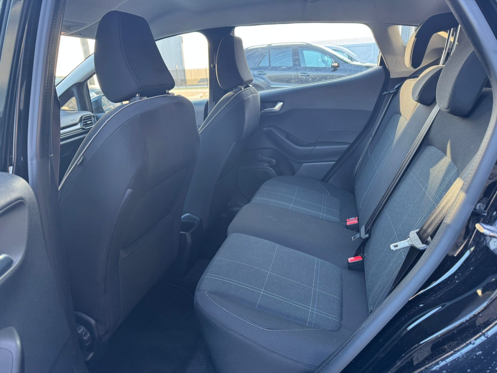 Ford Fiesta 1,1 Trend / Lane / navi / LMV / Dealer