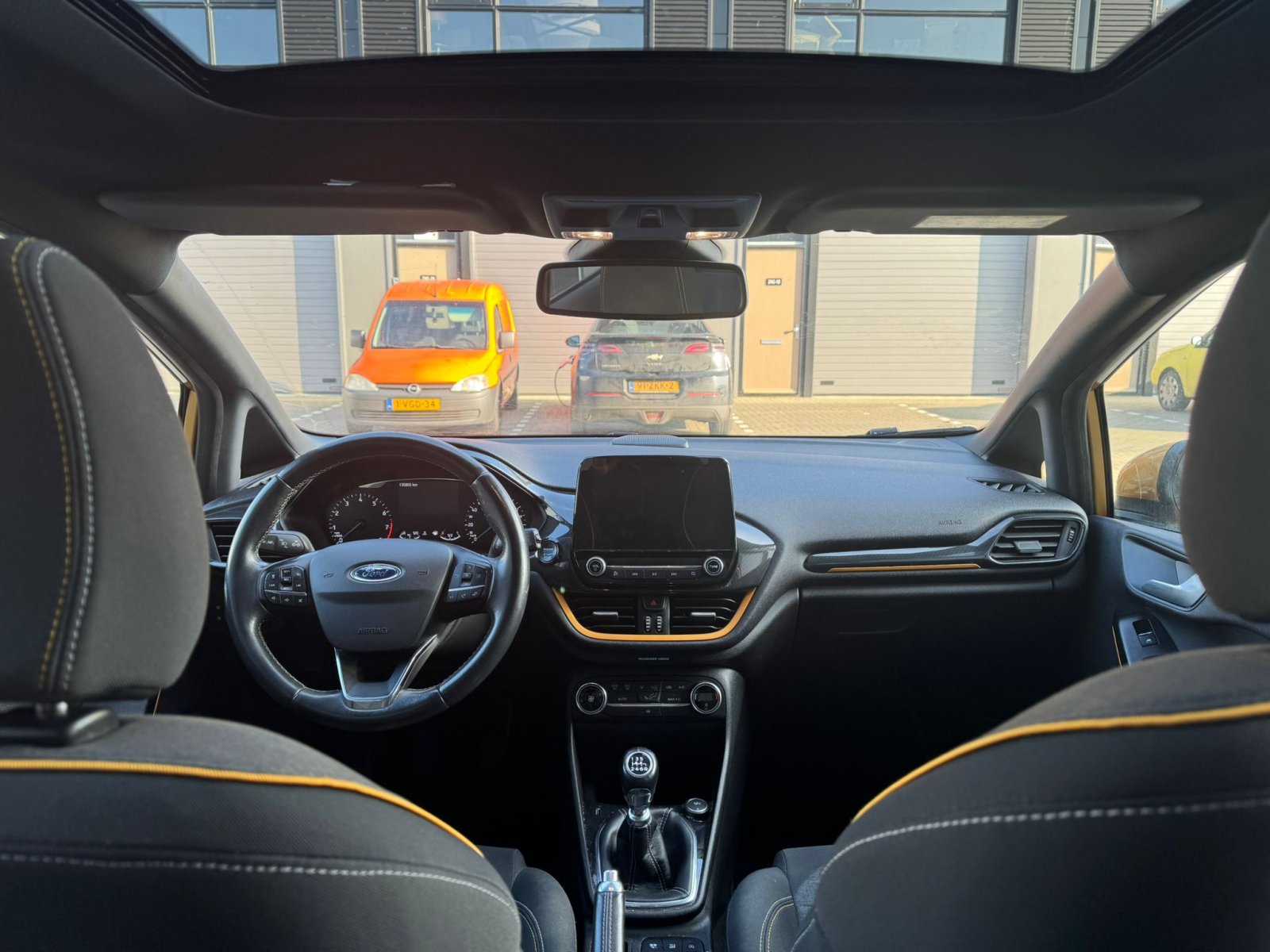 Ford Fiesta 1.0 actieve adaptief cruise Pano LED Airco LMV