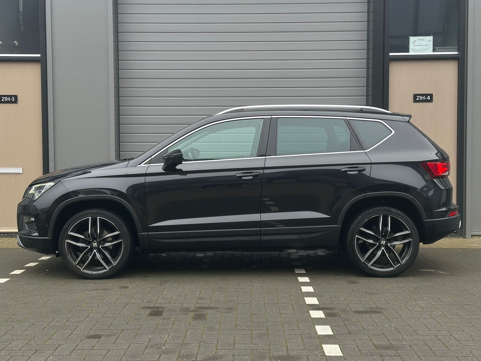 Seat Ateca 1.0 Eco TSI Style Business Intense / camera / Cruise / Airco / LMV
