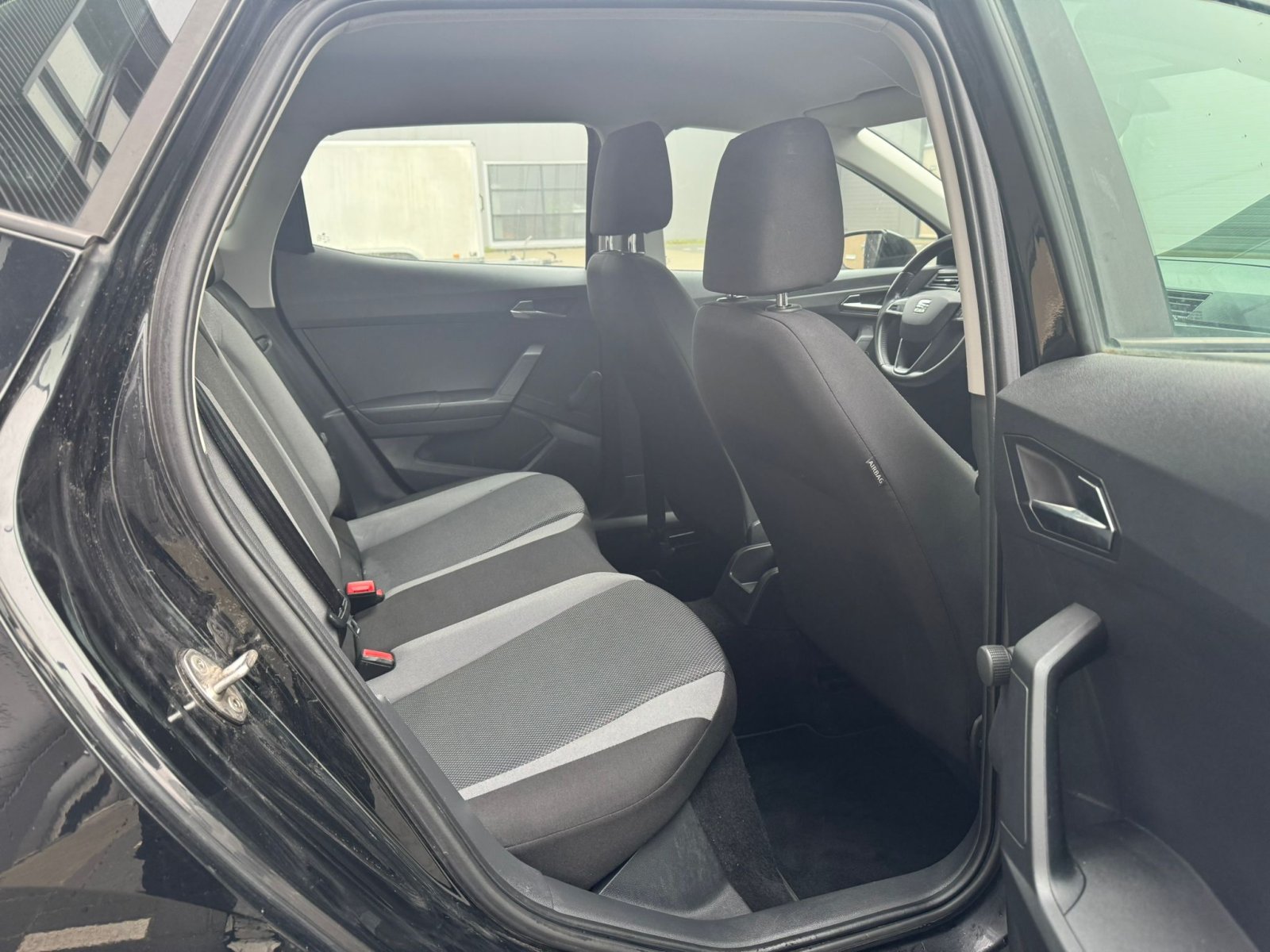 Seat Ibiza 1.0 TSI FR Business Intense / LMV / Cruise / Airco