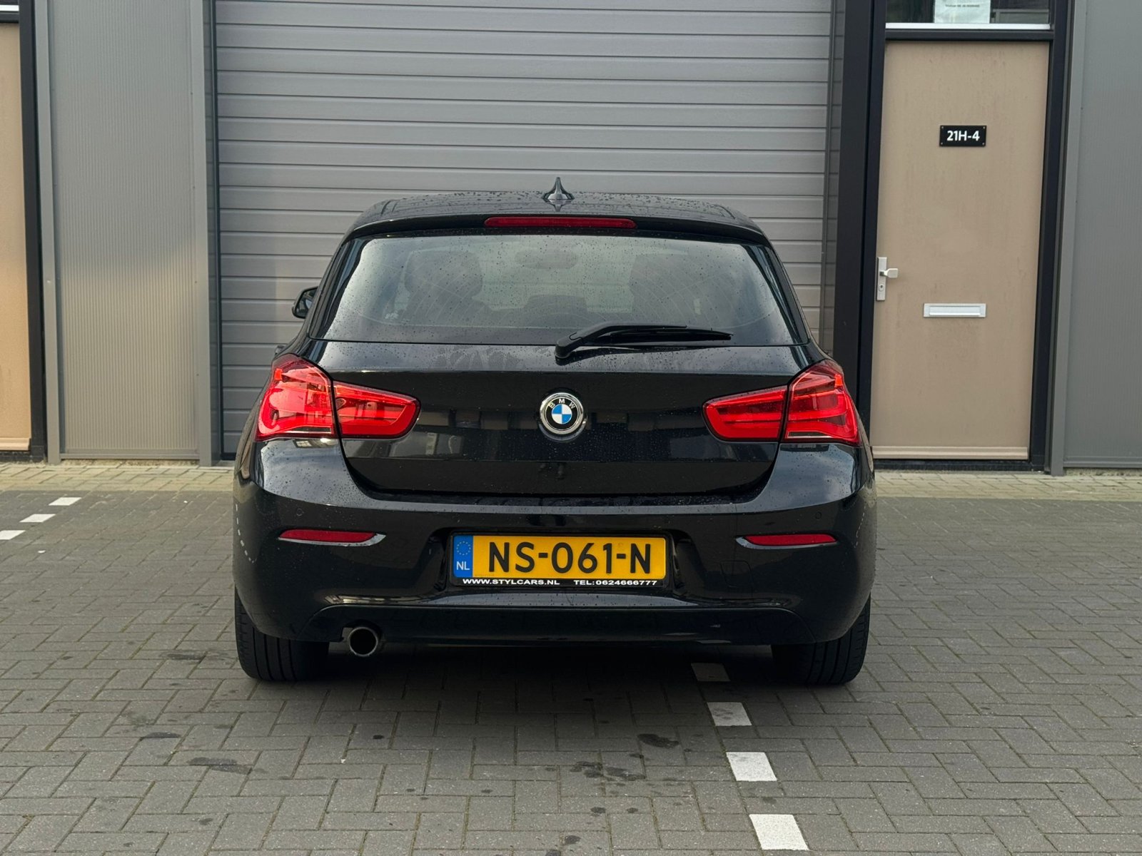 BMW 1-Serie, 116i Executive / Airco / Navi / org NL / Cruise / LED