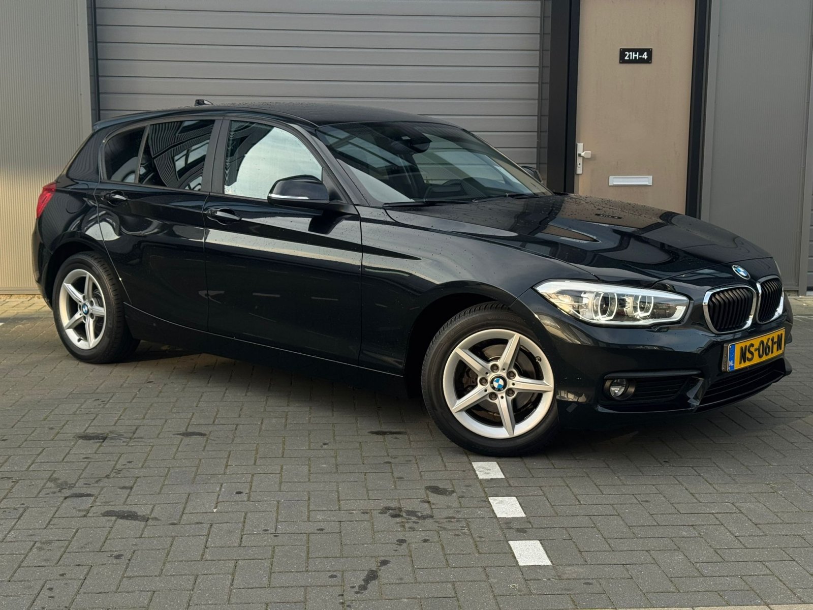 BMW 1-Serie, 116i Executive / Airco / Navi / org NL / Cruise / LED