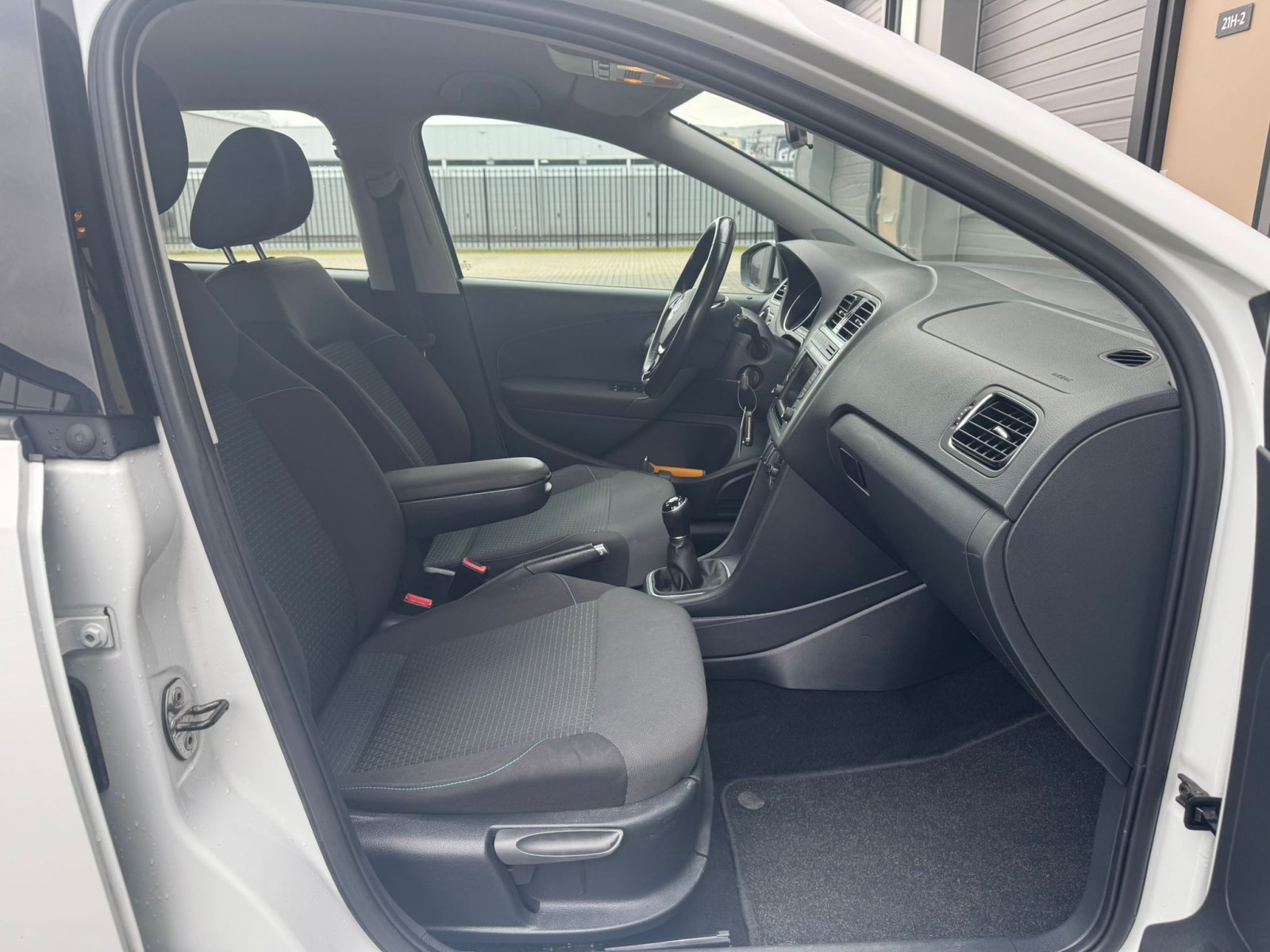 Volkswagen Polo, 1.0 TSI / Scherm / Airco / Cruise / LMV / Trekhaak