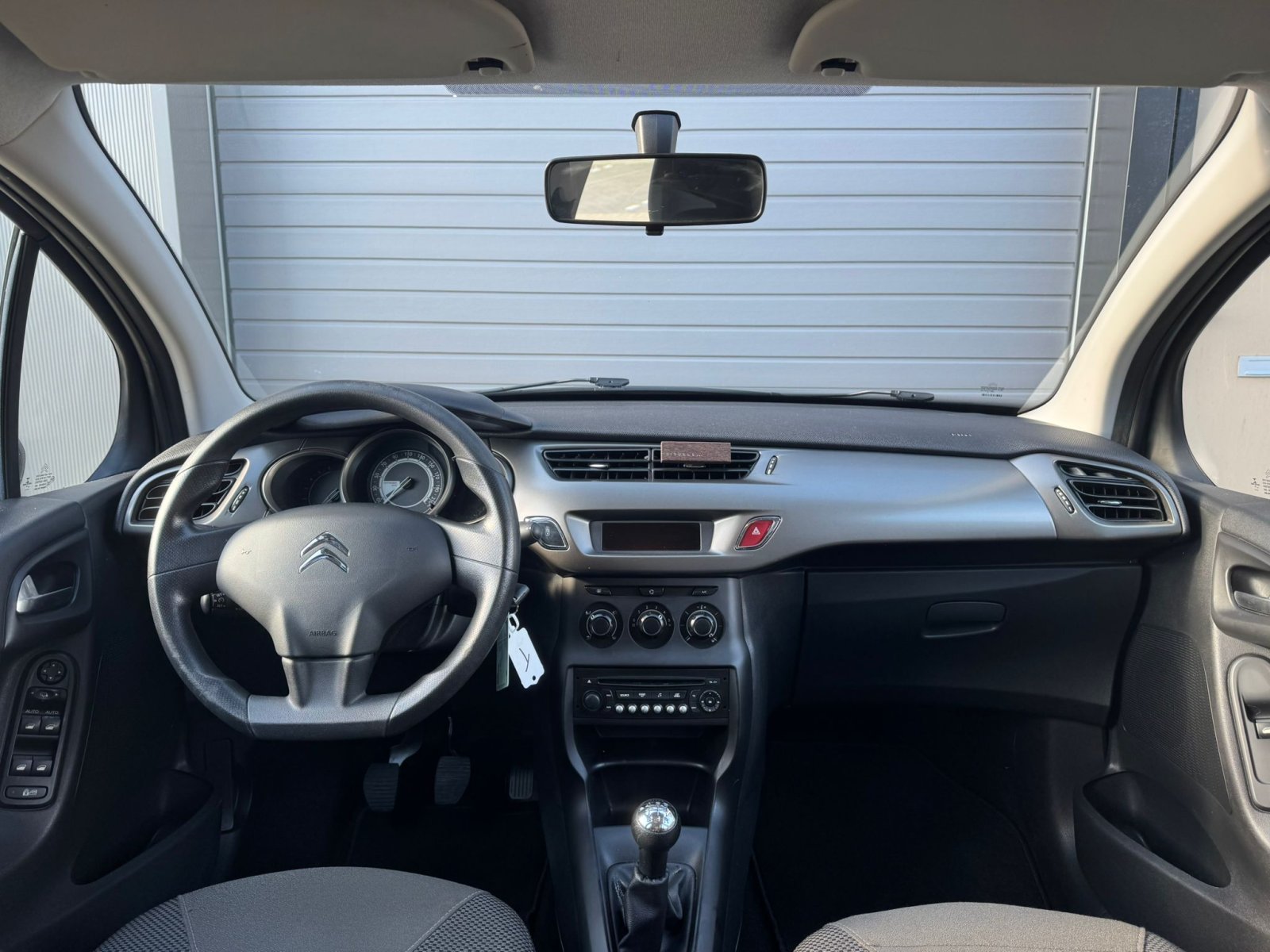 Citroen C3 1.0 VTi Tendance / Cruise / Elek spiegels / airco