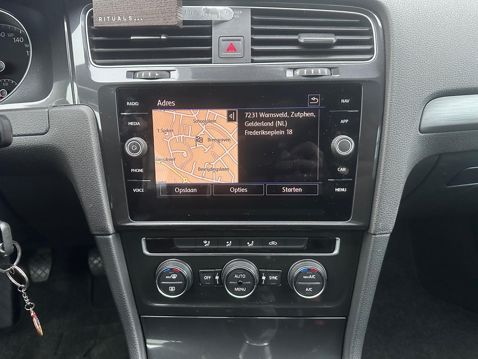 Volkswagen Golf, 1.0 TSI Comfortline / Airco / Adap / LMV