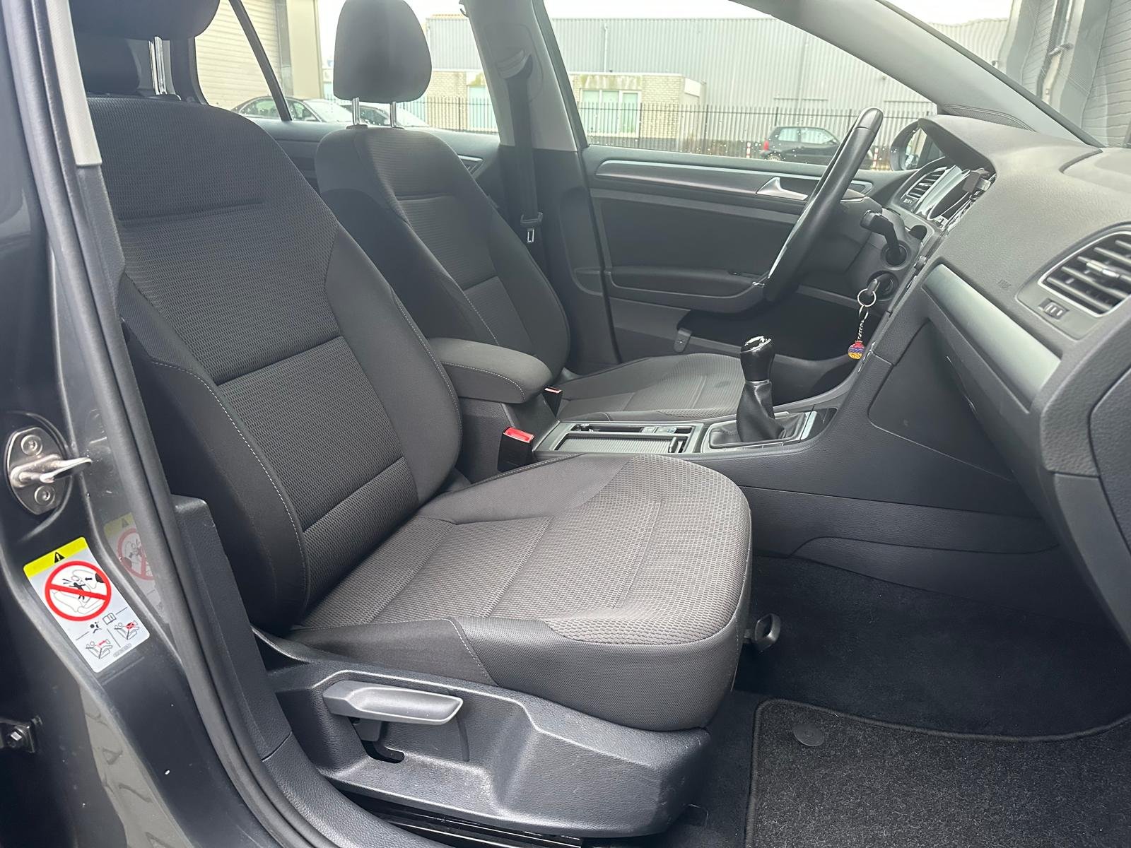 Volkswagen Golf, 1.0 TSI Comfortline / Airco / Adap / LMV