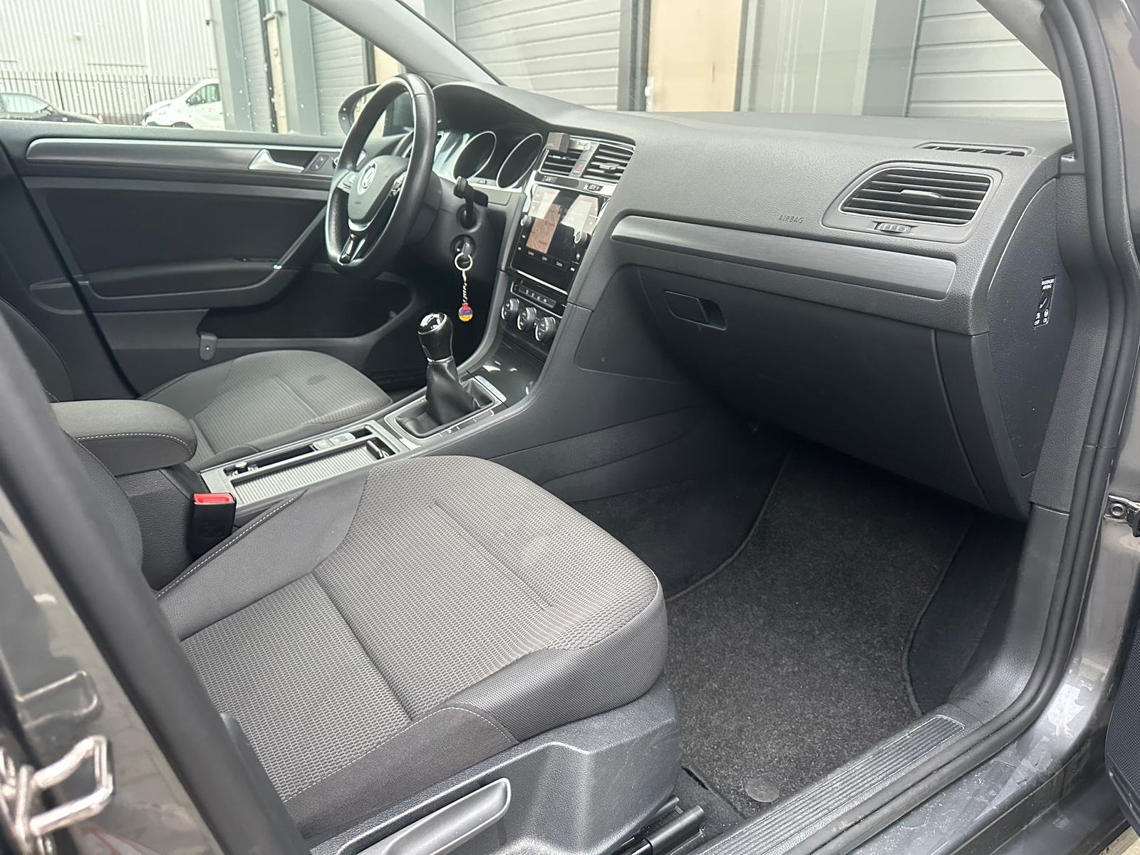 Volkswagen Golf, 1.0 TSI Comfortline / Airco / Adap / LMV