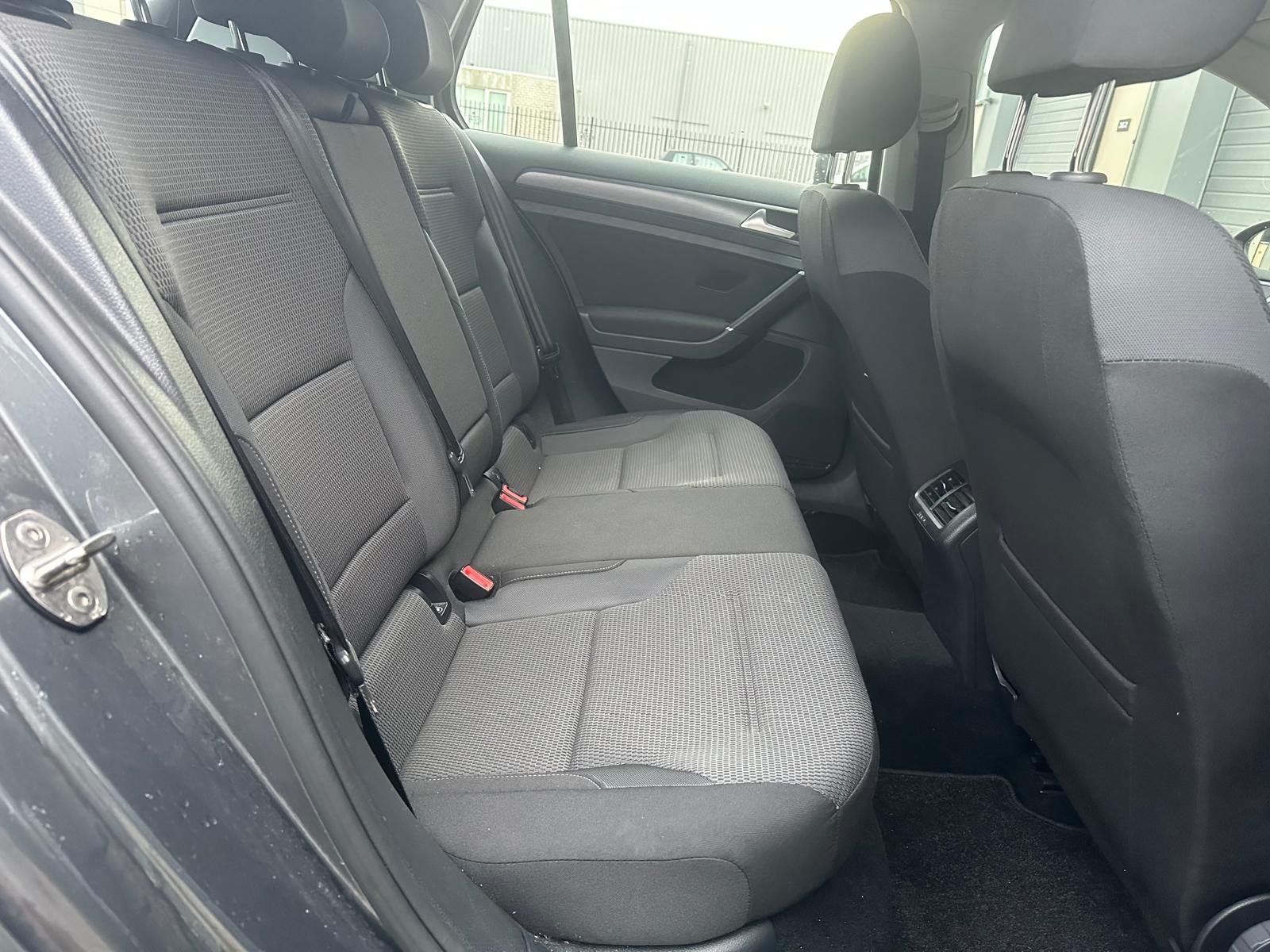 Volkswagen Golf, 1.0 TSI Comfortline / Airco / Adap / LMV