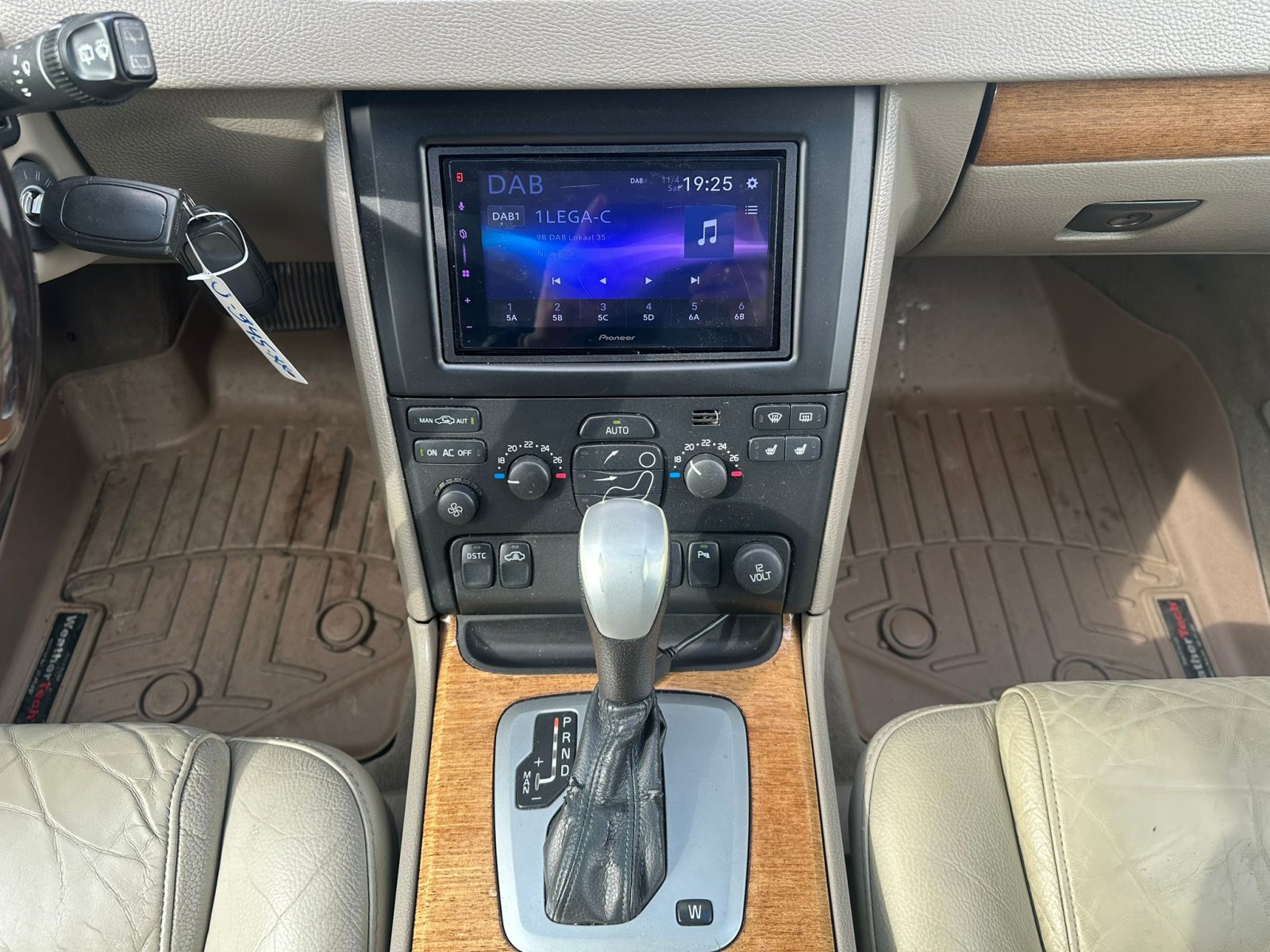 Volvo XC90, 2.5 T / Leer / Clim / LMV / Aut / BTW / 7 zits /